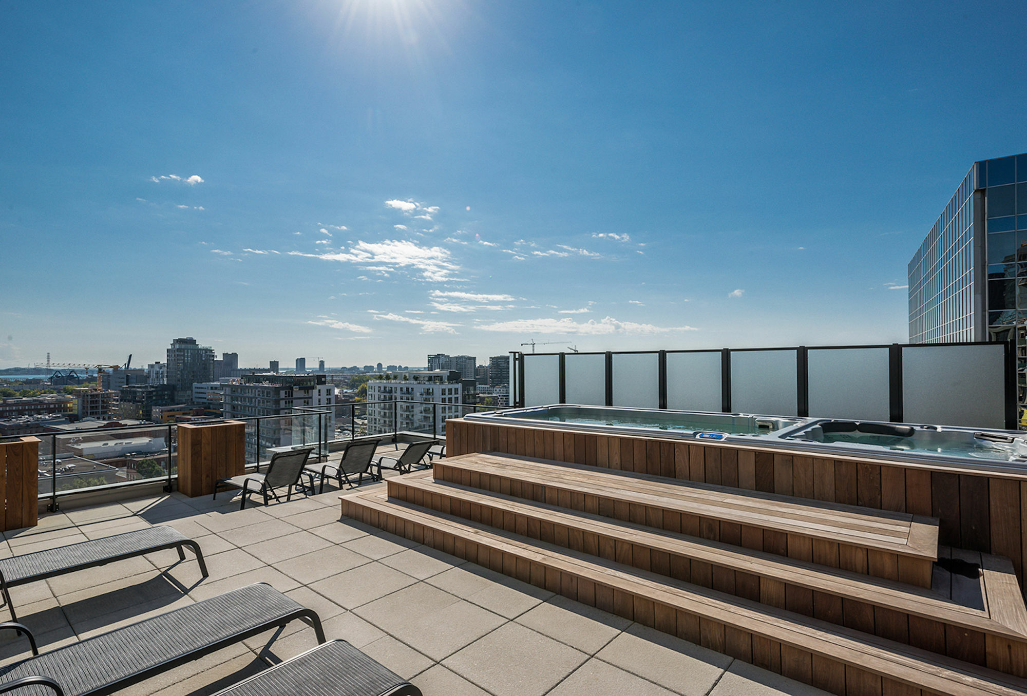 Apartmán Vibrant 2Br In Old Montreal By Sonder Exteriér fotografie